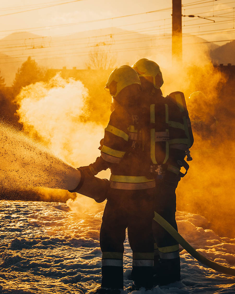Feuerwehr trifft HLW