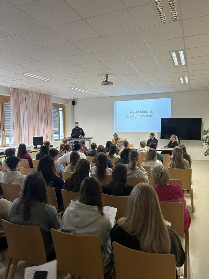 Wirtschaft trifft Schule